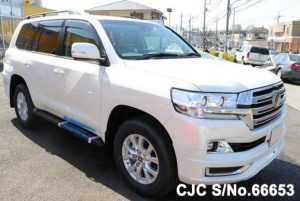 Toyota Land Cruiser White 2018