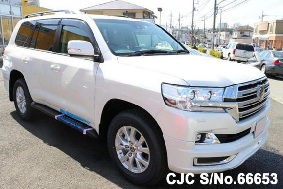 Toyota Land Cruiser SUV